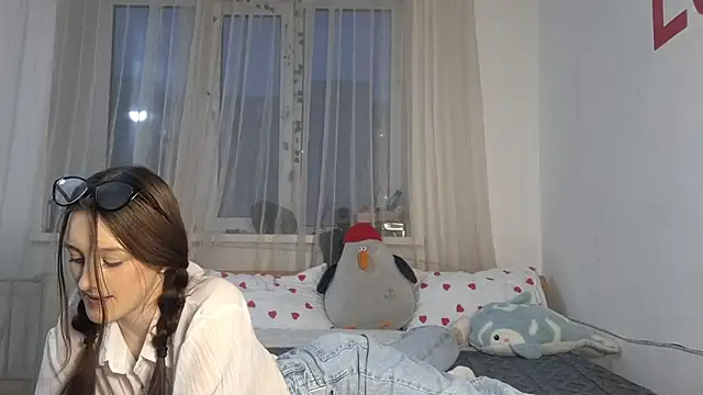 LisaBoddy online show from February 2026 12:09:02 PM