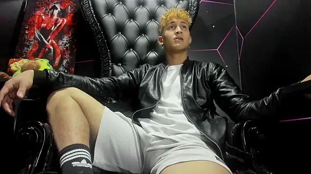 Ethan Waalker online show from March 2026 03:45:02 AM