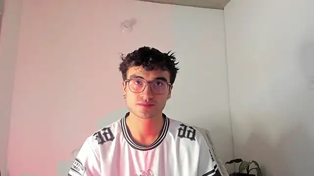 charlie dicker online show from May 2026 10:15:02 PM
