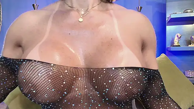 Christiekroes  online show from May 2026 12:16:02 AM