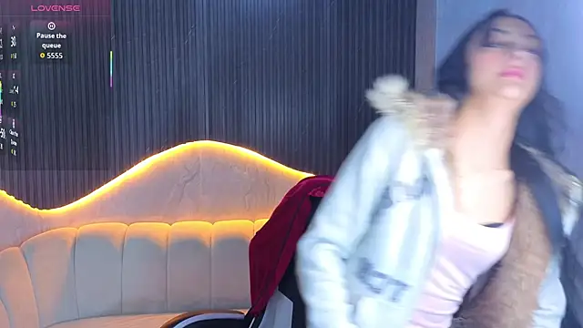 Tifany Tx online show from March 2026 12:33:01 PM