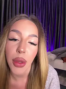 SelenneDream online show from February 2026 05:41:01 PM