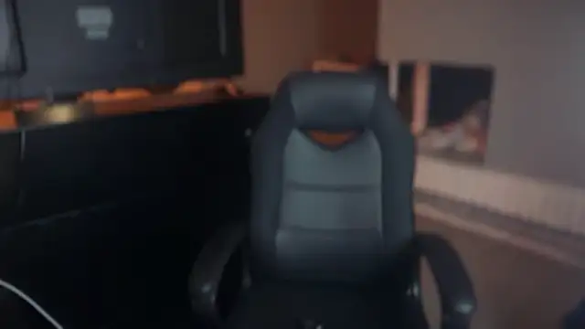 Snapshot of Melina_Diamond chatting on January 2026 09:18:02 PM Melina Diamond online show from January 2026 09:18:02 PM