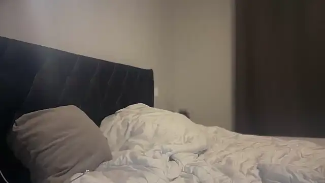 Snapshot of Melina_Diamond chatting on March 2026 10:36:05 PM Melina Diamond online show from March 2026 10:36:05 PM