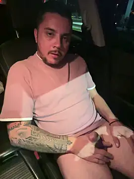 Diegohernan17 online show from March 2026 03:57:02 AM