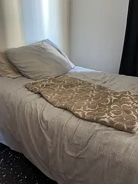 Snapshot of LiaCuti chatting on February 2026 10:56:02 AM LiaCuti online show from February 2026 10:56:02 AM