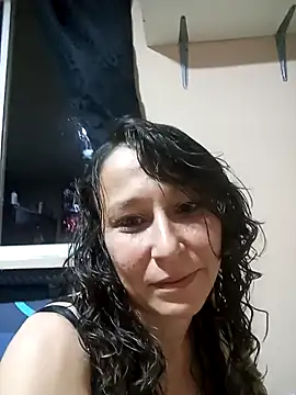 riquimona online show from December 2025 12:15:02 AM