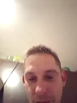 Snapshot of lsa_ chatting on December 2025 09:54:01 PM lsa online show from December 2025 09:54:01 PM