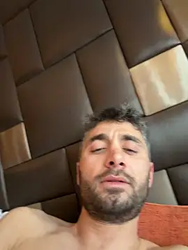 Josedmrx online show from March 2026 05:46:01 PM