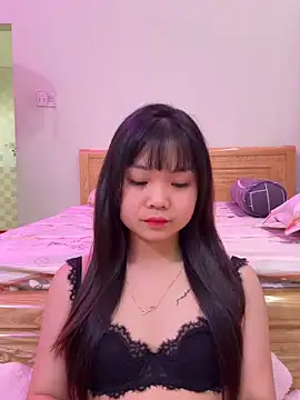 Snapshot of ___KARA___ chatting on March 2026 08:07:01 AM KARA online show from March 2026 08:07:01 AM