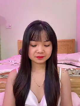 Snapshot of ___KARA___ chatting on March 2026 07:47:02 AM KARA online show from March 2026 07:47:02 AM