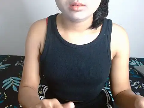 naina 066 online show from January 2026 06:00:01 PM