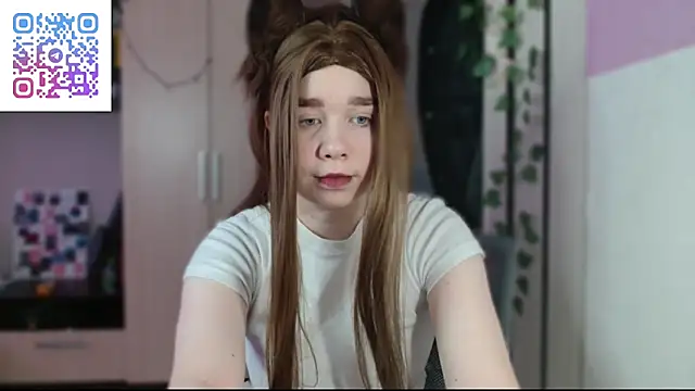 Snapshot of Yuly_Soft chatting on January 2026 07:46:02 AM Yuly Soft online show from January 2026 07:46:02 AM