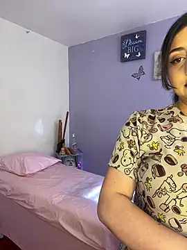 Snapshot of Amyy_1 chatting on March 2026 08:25:01 PM Amyy 1 online show from March 2026 08:25:01 PM