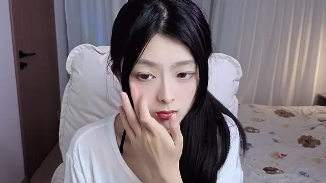 Koikoi    online show from February 2026 04:22:01 AM