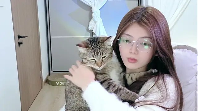 Koikoi    online show from March 2026 02:34:01 PM