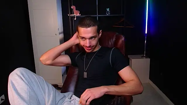 KaydenDrew online show from February 2026 07:51:01 AM