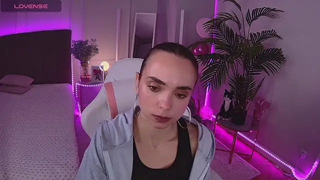 Snapshot of Dayana_Foxy chatting on December 2025 08:53:01 AM Dayana Foxy online show from December 2025 08:53:01 AM