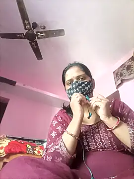 Snapshot of DIRTY-MOMS chatting on February 2026 05:38:02 AM DIRTY-MOMS online show from February 2026 05:38:02 AM