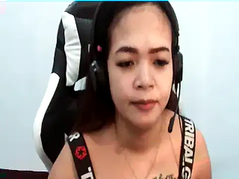 Snapshot of CleopatraLee chatting on December 2025 04:46:02 PM CleopatraLee online show from December 2025 04:46:02 PM