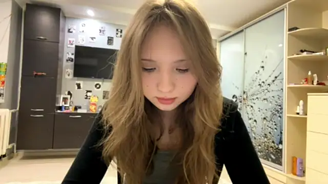 Snapshot of Princessofcashe chatting on March 2026 03:08:01 PM Princessofcashe online show from March 2026 03:08:01 PM