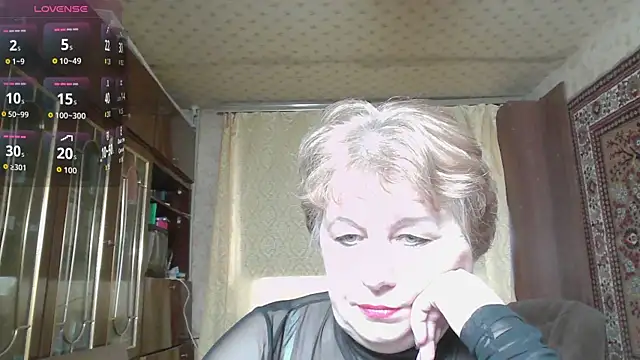 Snapshot of Casey_peach chatting on April 2026 04:02:02 AM Casey peach online show from April 2026 04:02:02 AM