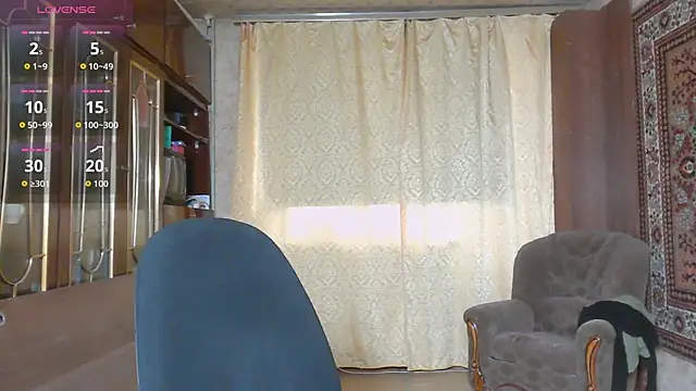 Snapshot of Casey_peach chatting on April 2026 07:36:02 AM Casey peach online show from April 2026 07:36:02 AM