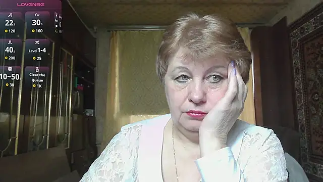 Snapshot of Casey_peach chatting on April 2026 04:37:01 AM Casey peach online show from April 2026 04:37:01 AM