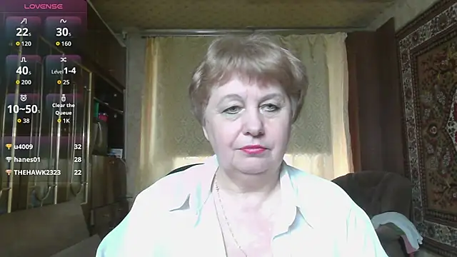 Snapshot of Casey_peach chatting on April 2026 12:29:02 PM Casey peach online show from April 2026 12:29:02 PM