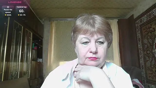 Snapshot of Casey_peach chatting on April 2026 04:04:01 AM Casey peach online show from April 2026 04:04:01 AM