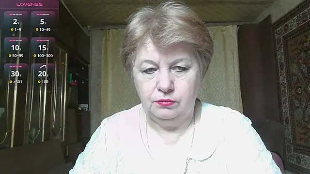 Snapshot of Casey_peach chatting on April 2026 04:10:02 AM Casey peach online show from April 2026 04:10:02 AM