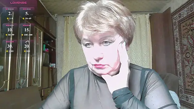 Snapshot of Casey_peach chatting on April 2026 05:30:01 PM Casey peach online show from April 2026 05:30:01 PM