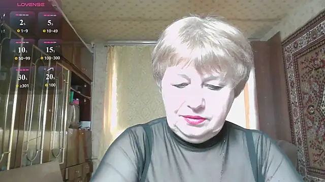 Snapshot of Casey_peach chatting on May 2026 05:25:02 AM Casey peach online show from May 2026 05:25:02 AM