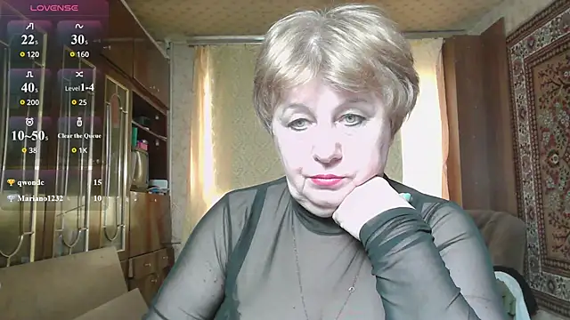 Snapshot of Casey_peach chatting on May 2026 07:13:02 AM Casey peach online show from May 2026 07:13:02 AM