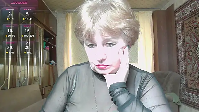 Snapshot of Casey_peach chatting on May 2026 08:19:01 AM Casey peach online show from May 2026 08:19:01 AM
