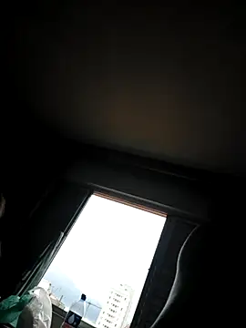 Brisa sativa online show from December 2025 07:30:02 PM