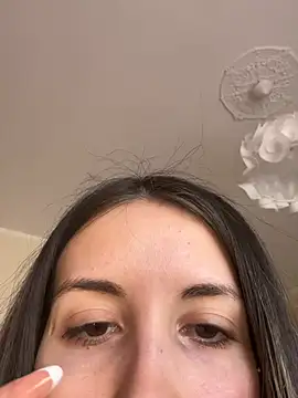 saphirafox online show from March 2026 01:00:02 PM