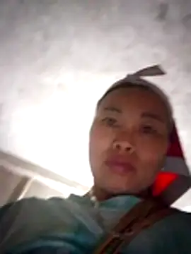Maikha08 online show from April 2026 12:43:01 PM