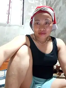 Maikha08 online show from May 2026 11:17:02 AM