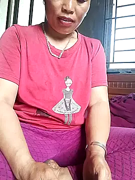 Maikha08 online show from June 2026 07:03:01 AM