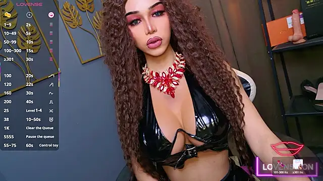 Snapshot of CelinaWintour chatting on March 2026 05:41:02 PM CelinaWintour online show from March 2026 05:41:02 PM