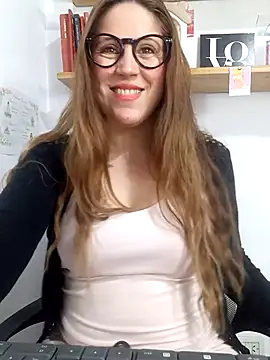 SofiEsteves online show from April 2026 03:02:01 PM