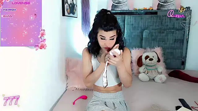 titania1502 online show from February 2026 08:54:01 PM