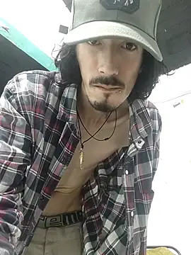 sk8-boy online show from May 2026 04:03:01 PM