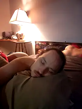 LilWhyteBoiGamer online show from December 2025 09:59:02 AM