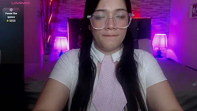 Valeri hot22 online show from February 2026 09:53:01 PM