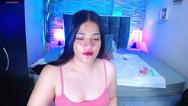 Snapshot of Valeri_hot22 chatting on March 2026 09:54:01 PM Valeri hot22 online show from March 2026 09:54:01 PM