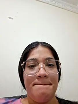 Valeri hot22 online show from June 2026 02:46:01 AM