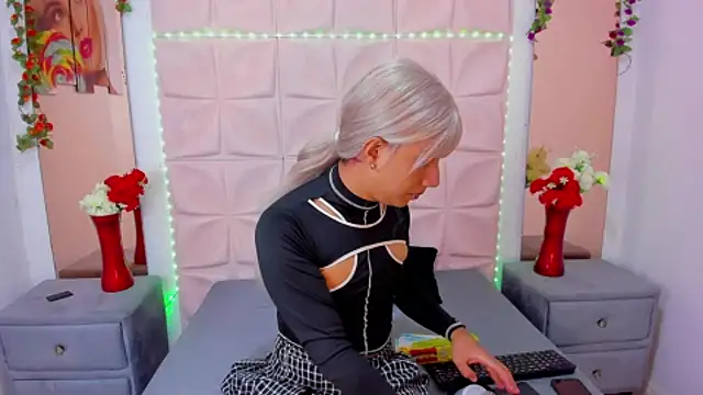 Asa Noir online show from January 2026 12:32:02 PM