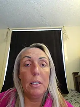 theblondecocklover online show from May 2026 05:40:02 PM